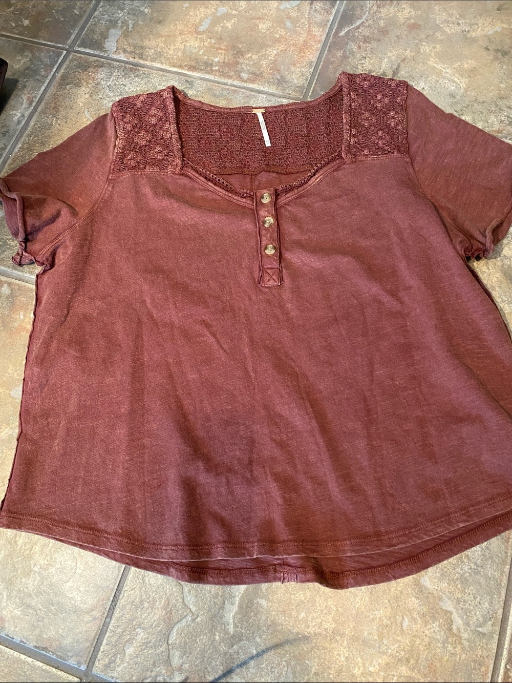 Free People Heirloom Henley in Canyon Sunset - Picture 4 of 7
